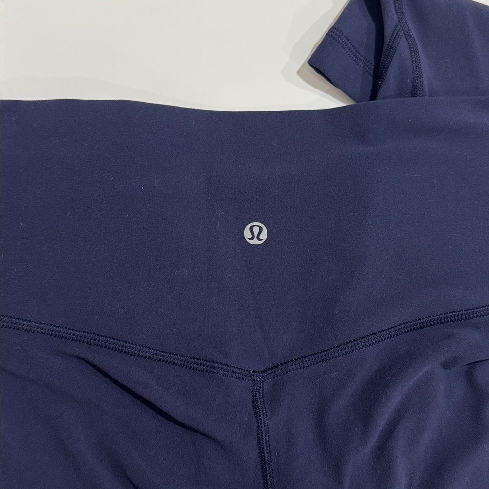 Lululemon Athletica capri leggings EUC - Picture 2 of 3
